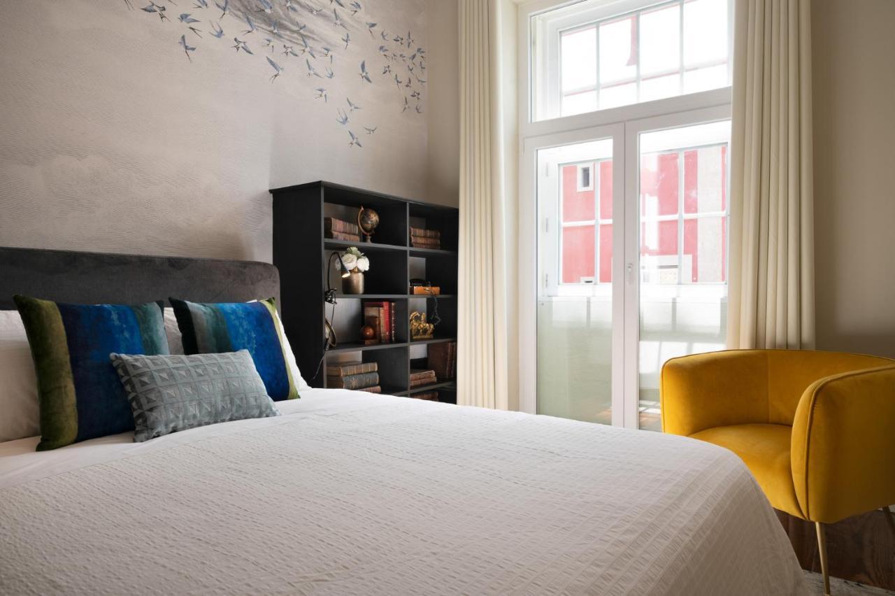 Cardosas Gem - Historic Ap 1F Apartment Porto Luaran gambar